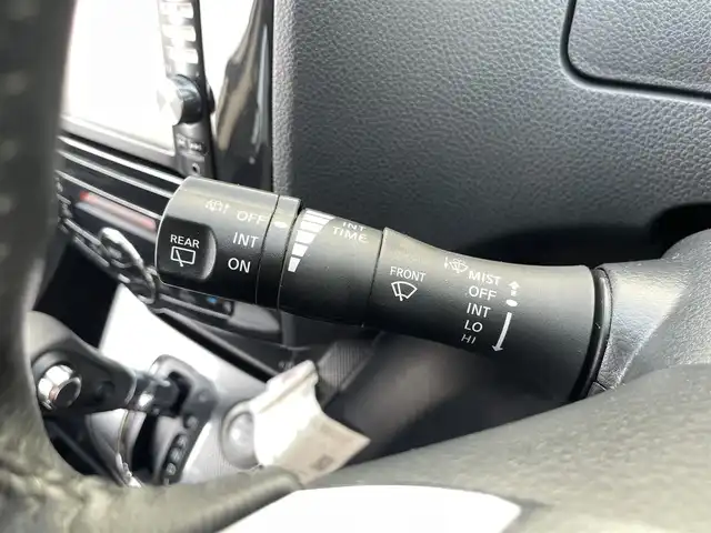 日産 セレナ ライダー 宮崎県 2012(平24)年 7.3万km ブリリアントホワイトパール 純正7インチナビ/　AM FM CD DVD TV BT/バックカメラ/両側パワースライドドア/ETC車載器/アイドリングストップ/フォグランプ/HIDヘッドライト/電動格納ミラー/スマートキー/ウィンカーミラー/ABS