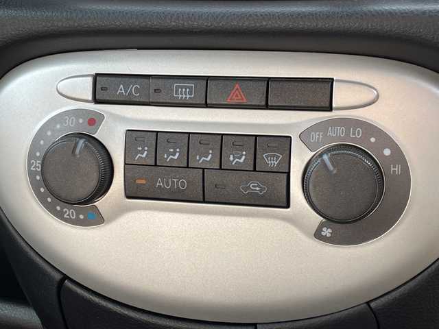 ダイハツ ミラ ジーノ X 長野県 2005(平17)年 5.5万km ホワイトパールマイカ 禁煙車/純正オーディオ（CD/MD/FM/AM）/電動格納ミラー/リモコンキー/純正フロアマット/純正ドアバイザー/社外13インチAW