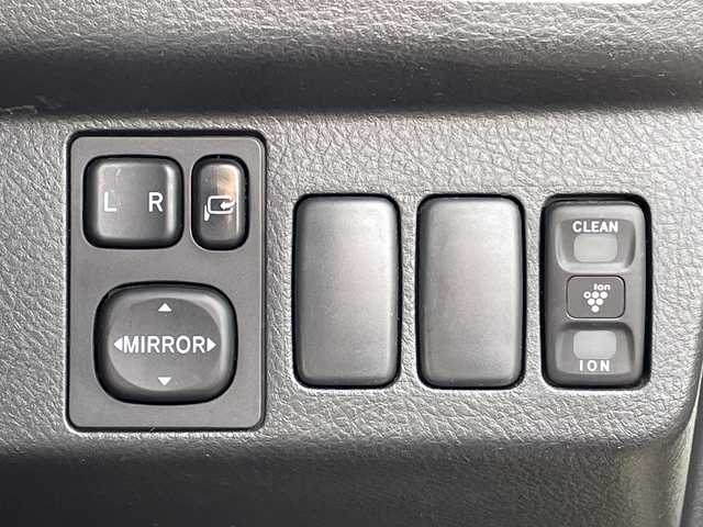 ダイハツ ミラ ジーノ X 長野県 2005(平17)年 5.5万km ホワイトパールマイカ 禁煙車/純正オーディオ（CD/MD/FM/AM）/電動格納ミラー/リモコンキー/純正フロアマット/純正ドアバイザー/社外13インチAW