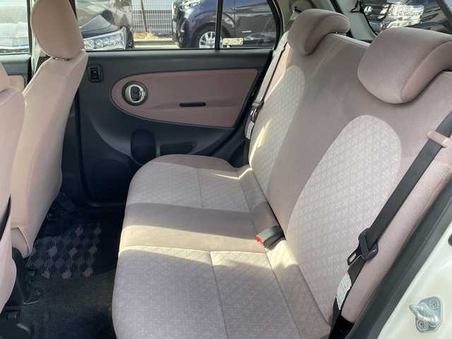 ダイハツ ミラ ジーノ X 長野県 2005(平17)年 5.5万km ホワイトパールマイカ 禁煙車/純正オーディオ（CD/MD/FM/AM）/電動格納ミラー/リモコンキー/純正フロアマット/純正ドアバイザー/社外13インチAW