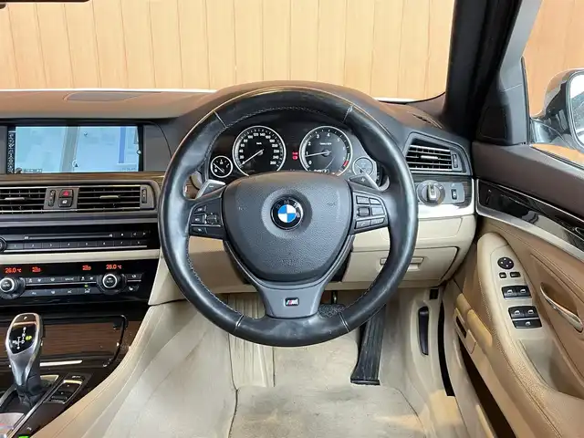 ＢＭＷ ５２３ｉ