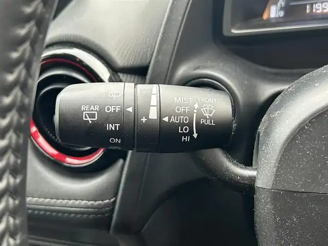 マツダ ＣＸ－３ 20S 和歌山県 2018(平30)年 12万km マシーングレープレミアムM 純正ナビ/バックカメラ/（BT/AM/FM/CD)/スマートシティブレーキサポート/ブラインドスポットインフォメーション/コーナーセンサー/前方ドライブレコーダー/ドアバイザー/ビルトインＥＴＣ/純正18インチアルミホイール/アイドリングストップ/オートワイパー/スマートキー/プッシュスタート/LEDヘッドライト/オートライト/オートマチックハイビーム