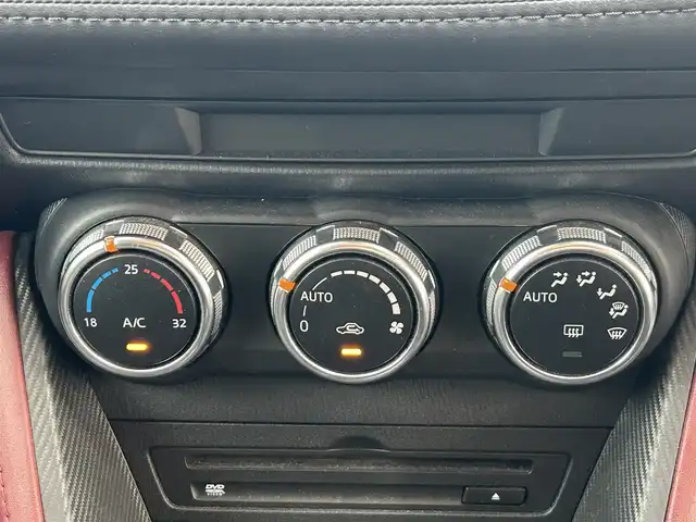 マツダ ＣＸ－３ 20S 和歌山県 2018(平30)年 12万km マシーングレープレミアムM 純正ナビ/バックカメラ/（BT/AM/FM/CD)/スマートシティブレーキサポート/ブラインドスポットインフォメーション/コーナーセンサー/前方ドライブレコーダー/ドアバイザー/ビルトインＥＴＣ/純正18インチアルミホイール/アイドリングストップ/オートワイパー/スマートキー/プッシュスタート/LEDヘッドライト/オートライト/オートマチックハイビーム