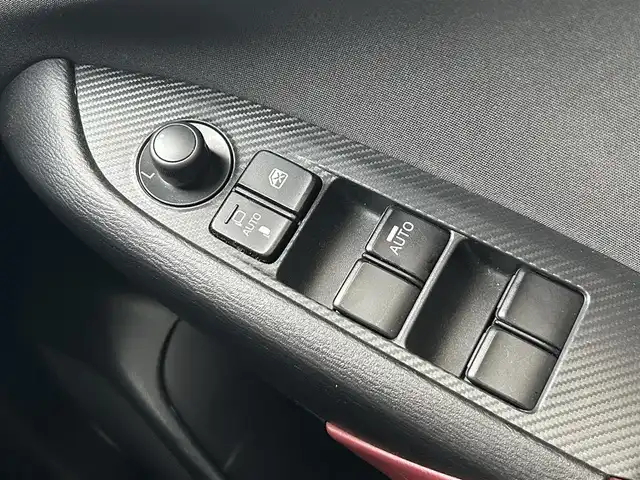 マツダ ＣＸ－３ 20S 和歌山県 2018(平30)年 12万km マシーングレープレミアムM 純正ナビ/バックカメラ/（BT/AM/FM/CD)/スマートシティブレーキサポート/ブラインドスポットインフォメーション/コーナーセンサー/前方ドライブレコーダー/ドアバイザー/ビルトインＥＴＣ/純正18インチアルミホイール/アイドリングストップ/オートワイパー/スマートキー/プッシュスタート/LEDヘッドライト/オートライト/オートマチックハイビーム