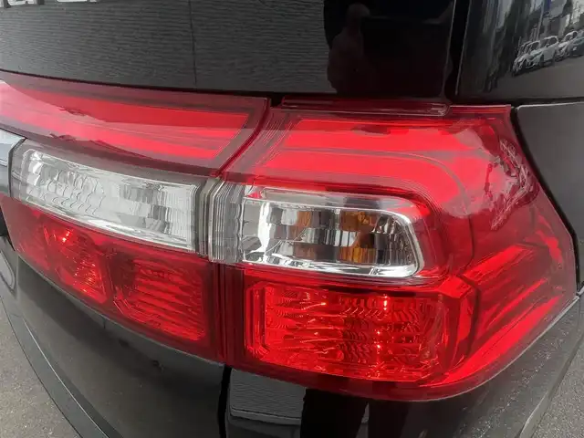 ホンダ ステップワゴン G 秋田県 2008(平20)年 12.1万km ナイトホークブラックパール 社外ナビ/リモコンキー/片側パワスラ/LEDヘッドライト/社外アルミ/アイドリングストップ/社外アルミ/純正フロアマット/純正ドアバイザー/オートエアコン/パワーステアリング/パワーウィンドウ/レベライザー/盗難防止装置/電動格納ミラー/保証書/取扱説明書/記録簿