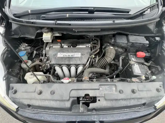 ホンダ ステップワゴン G 秋田県 2008(平20)年 12.1万km ナイトホークブラックパール 社外ナビ/リモコンキー/片側パワスラ/LEDヘッドライト/社外アルミ/アイドリングストップ/社外アルミ/純正フロアマット/純正ドアバイザー/オートエアコン/パワーステアリング/パワーウィンドウ/レベライザー/盗難防止装置/電動格納ミラー/保証書/取扱説明書/記録簿