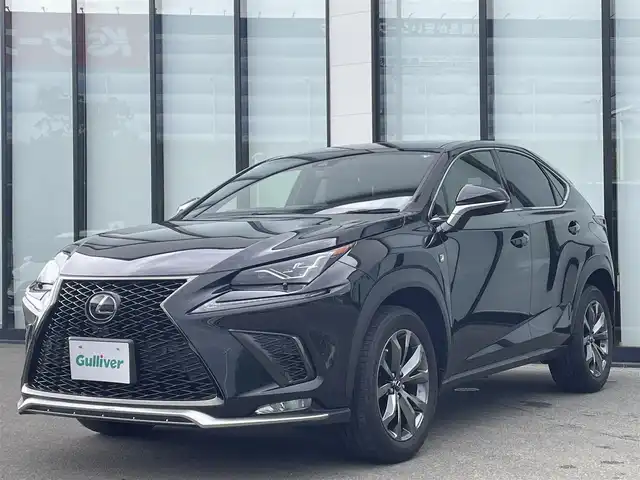 レクサス ＮＸ 300 Fスポーツ 大阪府 2018(平30)年 3.3万km グラファイトブラックガラスフレーク 純正１０．３インチナビ/   フルセグTV/CD/DVD/Bluetooth/USB/全方位モニター/衝突軽減ブレーキ/横滑り防止装置/コーナーセンサー/サンルーフ/ヘッドアップディスプレイ/前席エアシートヒーター/パワーシート/レーダークルーズコントロール/レーンキープアシスト/パドルシフト/アイドリングストップ/電動リアゲート/オートマチックハイビーム/１００Ｖ電源/純正18インチアルミホイール/純正フロアマット/プッシュスタート/スマートキー/ＥＴＣ/三眼ＬＥＤライト