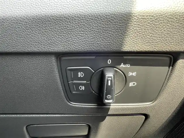 フォルクスワーゲン ＶＷ パサート TDI エレガンス 埼玉県 2022(令4)年 2.3万km 青Ｍ ワンオーナー車/アクアブルーメタリック（８H）/純正ナビTV/バックカメラ/ハーフレザーシート/前席シートヒーター/前席パワーシート/アクティブクルーズコントロール/衝突軽減ブレーキ/レーンアシスト/サイドアシスト/バーチャルコックピット/LEDヘッドライト/パワートランクリッド/クリアランスソナー/前後ドラレコ/プッシュスタート/スマートキー/業者施工の内外装クリーニング済/保証書付整備手帳/取扱説明書
