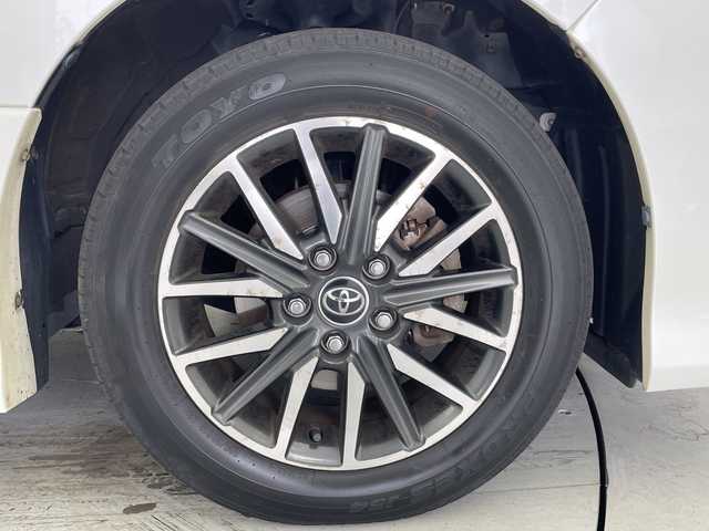 トヨタ ヴォクシー ZS 煌Ⅱ 愛知県 2016(平28)年 6.5万km ホワイトパールクリスタルシャイン 純正9インチSDナビ/・フルセグ/・Bluetooth/・CD/・DVD/純正12.1インチ後席モニター/ETC2.0/ドライブレコーダー/両側パワースライドドア/先行車発信告知機能/LDA/衝突軽減ブレーキ/横滑り防止装置/オートライト/オートハイビーム/純正16インチアルミホイール/フォグランプ/エンジンスタートボタン/スマートキー/スペアキー/保証書/取扱説明書
