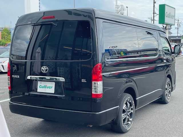トヨタ ハイエース GL ロング 長崎県 2022(令4)年 1.9万km ブラックマイカ ワンオーナー/カロッツェリア後席モニター/モデリスタエアロ/社外ナビ/（BD/DVD/CD/SD/フルセグ）/バックカメラ/プリクラッシュセーフティシステム/レーンキープアシスト/AC100V/オートライト/純正タイヤ積込/ドライブレコーダー/スマートキー/革調シートカバー/純正フロアマット/クリアランスソナー/新車保証書/取扱説明書