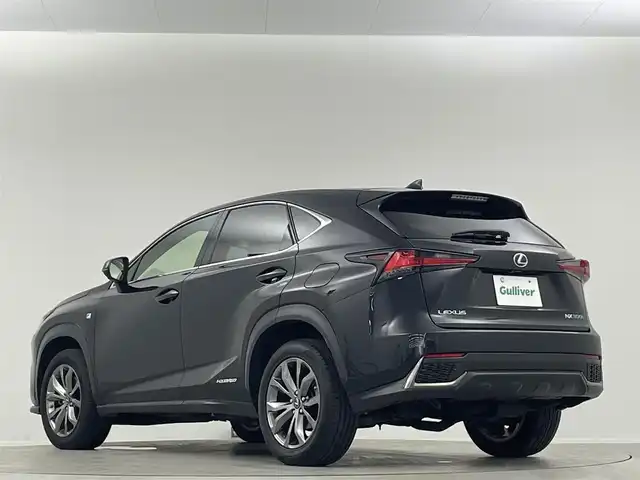 レクサス ＮＸ 300h Fスポーツ 埼玉県 2019(令1)年 5万km グラファイトブラックガラスフレーク サンルーフ　電動リアゲート　純正ナビ　Ｂｌｕｅｔｏｏｔｈ　バックカメラ　ＴＶ　シートヒーター　ベンチレーション　メモリー機能付パワーシート　前後ドライブレコーダー　オートハイビーム　ＥＴＣ２．０