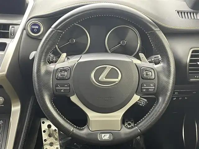 レクサス ＮＸ 300h Fスポーツ 埼玉県 2019(令1)年 5万km グラファイトブラックガラスフレーク サンルーフ　電動リアゲート　純正ナビ　Ｂｌｕｅｔｏｏｔｈ　バックカメラ　ＴＶ　シートヒーター　ベンチレーション　メモリー機能付パワーシート　前後ドライブレコーダー　オートハイビーム　ＥＴＣ２．０