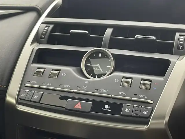 レクサス ＮＸ 300h Fスポーツ 埼玉県 2019(令1)年 5万km グラファイトブラックガラスフレーク サンルーフ　電動リアゲート　純正ナビ　Ｂｌｕｅｔｏｏｔｈ　バックカメラ　ＴＶ　シートヒーター　ベンチレーション　メモリー機能付パワーシート　前後ドライブレコーダー　オートハイビーム　ＥＴＣ２．０