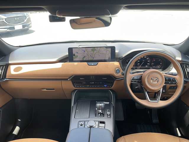 マツダ ＣＸ－６０ XD HV プレミアムスポーツ 大阪府 2023(令5)年 0.7万km ロジウムホワイトプレミアムメタリック BOSEサウンドシステム/パノラマサンルーフ/スマートブレーキサポート/誤発進抑制制御（前後）/車線逸脱警報システム/降車支援機能付ブラインドスポットモニタリング/レーンキープアシストシステム/緊急時車線維持支援システム/接近車両検知（前側方/後側方）/レーダークルーズコントロール/パーキングセンサー/ドライバー異常時対応システム/ヘッドアップディスプレイ/360度ビューモニター/12.3インチナビ/・Bluetooth/・AppleCarPlay/AndroidAuto/・フルセグTV/・タイプCｘ２/HDMI/ワイヤレス充電/パワーバックドア/ハーフレザーシート/シートヒーター／ベンチレーション/パワーシート（運転席メモリー機能付）/ステアリングヒーター/電動パーキングブレーキ/ブレーキホールド/LEDヘッドランプ/純正20インチAW/ドライブレコーダー/オートワイパー/スペアキーｘ１/取説/保証書