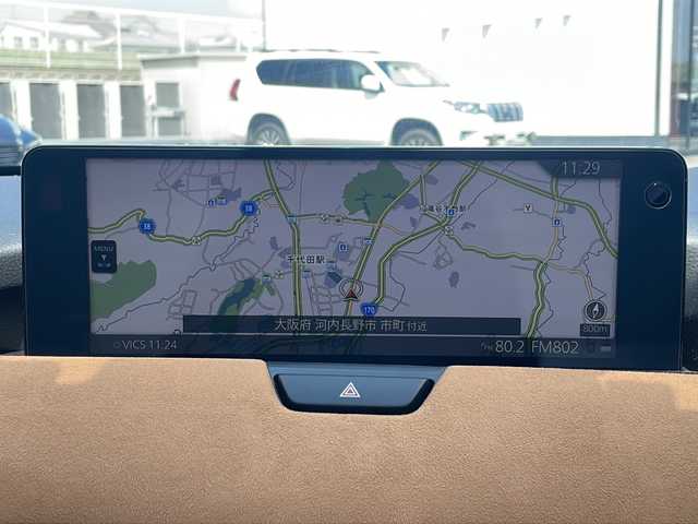 マツダ ＣＸ－６０ XD HV プレミアムスポーツ 大阪府 2023(令5)年 0.7万km ロジウムホワイトプレミアムメタリック BOSEサウンドシステム/パノラマサンルーフ/スマートブレーキサポート/誤発進抑制制御（前後）/車線逸脱警報システム/降車支援機能付ブラインドスポットモニタリング/レーンキープアシストシステム/緊急時車線維持支援システム/接近車両検知（前側方/後側方）/レーダークルーズコントロール/パーキングセンサー/ドライバー異常時対応システム/ヘッドアップディスプレイ/360度ビューモニター/12.3インチナビ/・Bluetooth/・AppleCarPlay/AndroidAuto/・フルセグTV/・タイプCｘ２/HDMI/ワイヤレス充電/パワーバックドア/ハーフレザーシート/シートヒーター／ベンチレーション/パワーシート（運転席メモリー機能付）/ステアリングヒーター/電動パーキングブレーキ/ブレーキホールド/LEDヘッドランプ/純正20インチAW/ドライブレコーダー/オートワイパー/スペアキーｘ１/取説/保証書