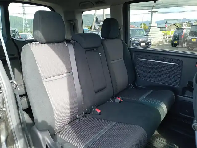 ホンダ ステップワゴン スパーダ ホンダセンシング 福井県 2016(平28)年 8.3万km プレミアムスパークルブラックパール 衝突被害軽減システム/純正9インチナビ（VXM-175VFNi）/・（フルセグTV/CD/DVD/Bluetooth/HDMI）/バックカメラ/ドライブレコーダー/パドルシフト/両側パワースライドドア/オートLEDライト/電動格納ウィンカーミラー/冬用スタッドレスタイヤ積込/純正16インチAW/純正フロアマット/スマートキー
