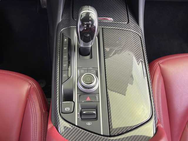 マセラティ レヴァンテ 佐賀県 2017(平29)年 3.9万km ビアンコ ドライバーアシスタンスパッケージ/・アダプティブクルーズコントロール/・レーンキーピングアシスト/・ブラインドスポットモニター/・衝突軽減ブレーキシステム/harman/kardon/サンルーフ/純正ナビ/サラウンドビューカメラ/Bluetooth・フルセグTV/赤革シート/シートヒーター/パワーバックドア/パドルシフト/LEDヘッドライト/オートハイビーム/純正21インチアルミホイール