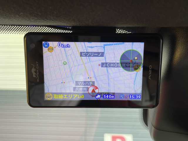 マセラティ レヴァンテ 佐賀県 2017(平29)年 3.9万km ビアンコ ドライバーアシスタンスパッケージ/・アダプティブクルーズコントロール/・レーンキーピングアシスト/・ブラインドスポットモニター/・衝突軽減ブレーキシステム/harman/kardon/サンルーフ/純正ナビ/サラウンドビューカメラ/Bluetooth・フルセグTV/赤革シート/シートヒーター/パワーバックドア/パドルシフト/LEDヘッドライト/オートハイビーム/純正21インチアルミホイール