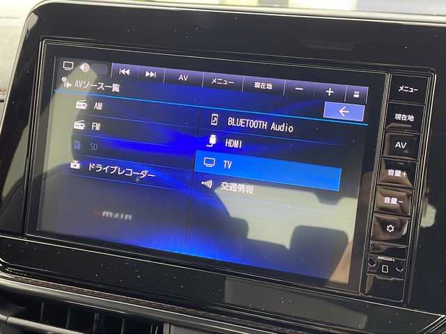 日産 オーラ ニスモ 宮城県 2022(令4)年 3.5万km ピュアホワイトパール 禁煙車/インテリジェントエマージェンシーブレーキ/アラウンドビューモニター/インテリジェント ルームミラー/ブラインドスポットモニター/レーンキープサポートシステム/ハイビームアシスト/純正ディーラーオプション9型ナビ/・BT.HDMI.SD/フルセグTV/寒冷地仕様/シートヒーター(D.N)/ステアリングヒーター/ハーフレザーシート/革巻きステアリング/ステアリングスイッチ/プッシュスタート/スマートキー/ビルトインETC/純正フロアマッド/純正アルミホイール/コーナーセンサー(F.R)/ドライブレコーダー(F)/LEDヘッドライト/LEDフォグランプ/リアフォグ/横滑り防止機能