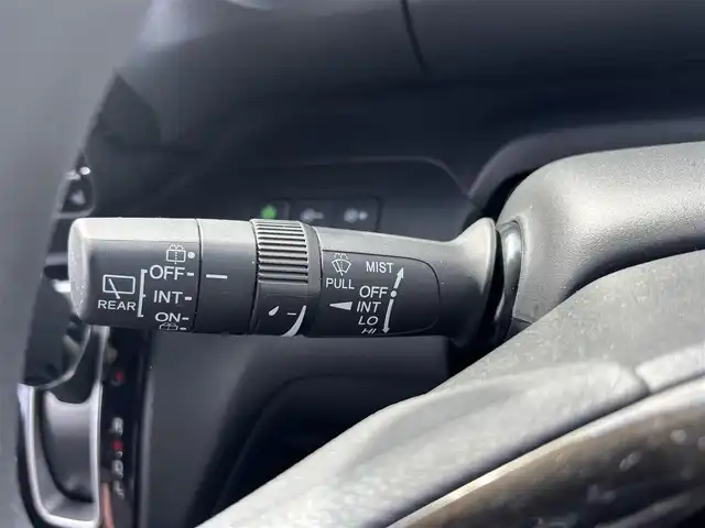 ホンダ Ｎ ＢＯＸ カスタム G L ホンダセンシング 福岡県 2019(令1)年 2.8万km プラチナホワイトパール ワンオーナー/純正ナビ/フルセグTV/両側パワースライドドア/バックカメラ/ビルトインETC/ドライブレコーダー/アダプティブクルーズコントロール/ホンダセンシング/・衝突被害軽減ブレーキ/・前後誤発進抑制機能/・車線維持支援システム/・標識認識機能/LEDヘッドランプ/ステアリングスイッチ/前席シートヒーター/純正14インチアルミホイール/スマートキー/プッシュエンジンスタート/禁煙車