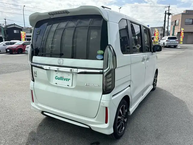 ホンダ Ｎ ＢＯＸ カスタム G L ホンダセンシング 福岡県 2019(令1)年 2.8万km プラチナホワイトパール ワンオーナー/純正ナビ/フルセグTV/両側パワースライドドア/バックカメラ/ビルトインETC/ドライブレコーダー/アダプティブクルーズコントロール/ホンダセンシング/・衝突被害軽減ブレーキ/・前後誤発進抑制機能/・車線維持支援システム/・標識認識機能/LEDヘッドランプ/ステアリングスイッチ/前席シートヒーター/純正14インチアルミホイール/スマートキー/プッシュエンジンスタート/禁煙車