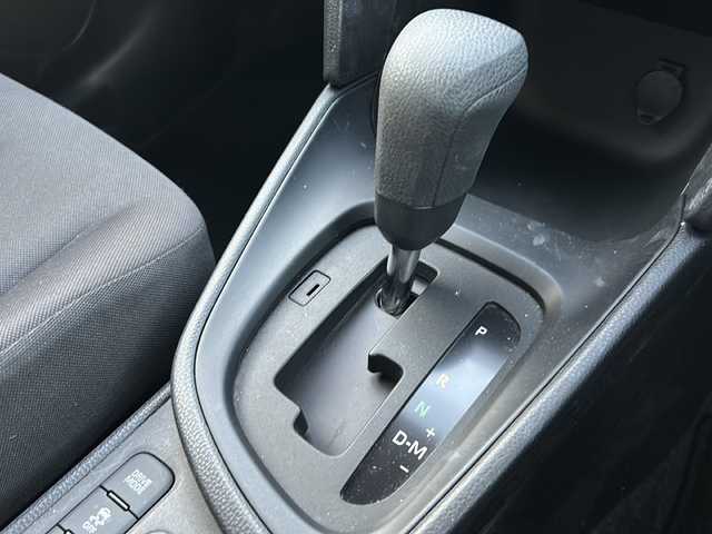 トヨタ ヤリスクロス X 山口県 2020(令2)年 2.6万km ホワイトパールクリスタルシャイン 禁煙車/前方ドライブレコーダー/ETC/スマートキー/プッシュスタート/純正HDDナビ/(DTV/BT/USB/ラジオ)/バックカメラ/クリアランスソナー/衝突軽減ブレーキ/電子パーキングブレーキ/レーダークルーズコントロール/オートライト/マニュアルエアコン/純正フロアマット/車線逸脱警報装置/保証書/取扱説明書/オートハイビーム