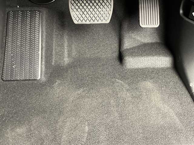 ホンダ ステップワゴン スパーダ eHEV 群馬県 2025(令7)年 0.1千km クリスタルブラックパール 禁煙車　登録済未使用車　純正１７．５インチナビ　バックカメラ　両側パワースライドドア　パワーバックドア　アダプティブクルーズコントロール　ＬＥＤライト　ＡＨＢ　純正16インチアルミホイール　スペアキー