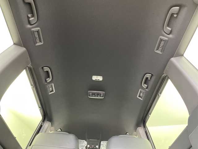 ホンダ ステップワゴン スパーダ eHEV 群馬県 2025(令7)年 0.1千km クリスタルブラックパール 禁煙車　登録済未使用車　純正１７．５インチナビ　バックカメラ　両側パワースライドドア　パワーバックドア　アダプティブクルーズコントロール　ＬＥＤライト　ＡＨＢ　純正16インチアルミホイール　スペアキー