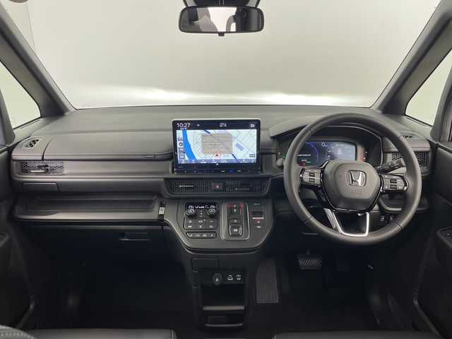 ホンダ ステップワゴン スパーダ eHEV 群馬県 2025(令7)年 0.1千km クリスタルブラックパール 禁煙車　登録済未使用車　純正１７．５インチナビ　バックカメラ　両側パワースライドドア　パワーバックドア　アダプティブクルーズコントロール　ＬＥＤライト　ＡＨＢ　純正16インチアルミホイール　スペアキー