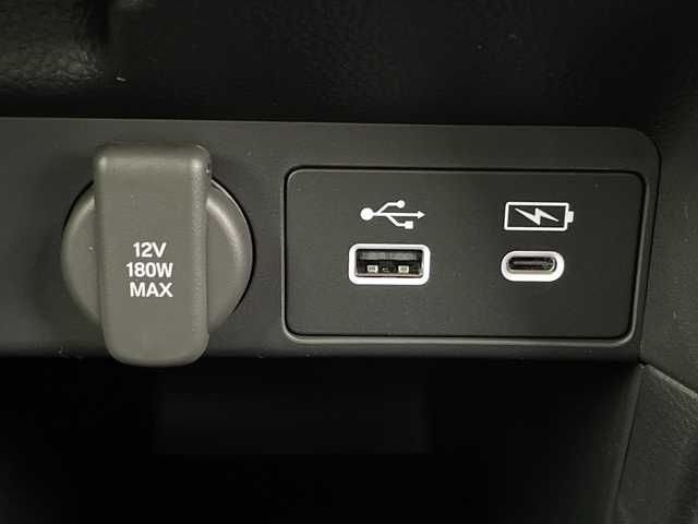 ホンダ ステップワゴン スパーダ eHEV 群馬県 2025(令7)年 0.1千km クリスタルブラックパール 禁煙車　登録済未使用車　純正１７．５インチナビ　バックカメラ　両側パワースライドドア　パワーバックドア　アダプティブクルーズコントロール　ＬＥＤライト　ＡＨＢ　純正16インチアルミホイール　スペアキー