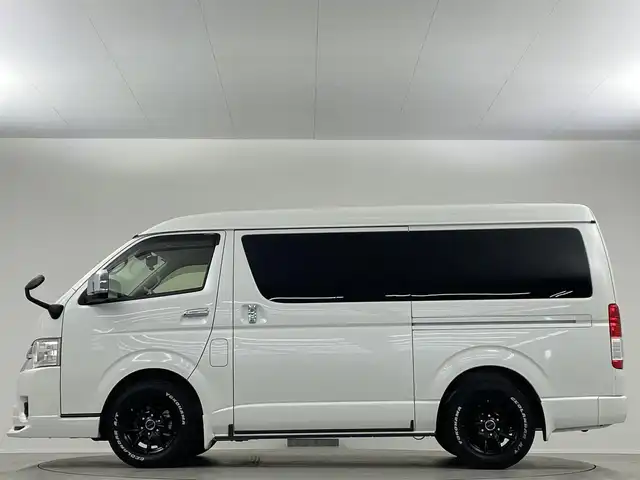 トヨタ ハイエース GL 埼玉県 2023(令5)年 2.6万km ホワイトパールクリスタルシャイン モデリスタエアロ　後席　全方位　ＬＥＤ　純正ナビ　ビルトインＥＴＣ　ドライブレコーダー　フルセグＴＶ　パワースライドドア　スマートキー　ＭＴモード付ＡＴ　衝突被害軽減
