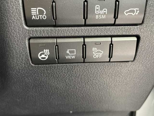 レクサス ＮＸ 300h Fスポーツ 愛知県 2019(令1)年 5.6万km ホワイトノーヴァガラスフレーク 純正10.5型ナビ/三眼LEDヘッドライト/全方位カメラ/サンルーフ/レーダークルーズコントロール/シートヒーター/エアシート/バックカメラ/電動リアゲート/パワーシート/ヘッドアップディスプレイ/コーナーセンサー/純正アルミホイール/ルーフレール/ETC2.0/ブラインドスポットモニター/パドルシフト/ステアリングヒーター/オートマチックハイビーム/ドライブレコーダー/衝突軽減システム/フルセグ/CD DVD/Bluetooth/ステアリングスイッチ/スマートキー/プッシュスタート