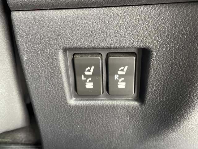 レクサス ＮＸ 300h Fスポーツ 愛知県 2019(令1)年 5.6万km ホワイトノーヴァガラスフレーク 純正10.5型ナビ/三眼LEDヘッドライト/全方位カメラ/サンルーフ/レーダークルーズコントロール/シートヒーター/エアシート/バックカメラ/電動リアゲート/パワーシート/ヘッドアップディスプレイ/コーナーセンサー/純正アルミホイール/ルーフレール/ETC2.0/ブラインドスポットモニター/パドルシフト/ステアリングヒーター/オートマチックハイビーム/ドライブレコーダー/衝突軽減システム/フルセグ/CD DVD/Bluetooth/ステアリングスイッチ/スマートキー/プッシュスタート