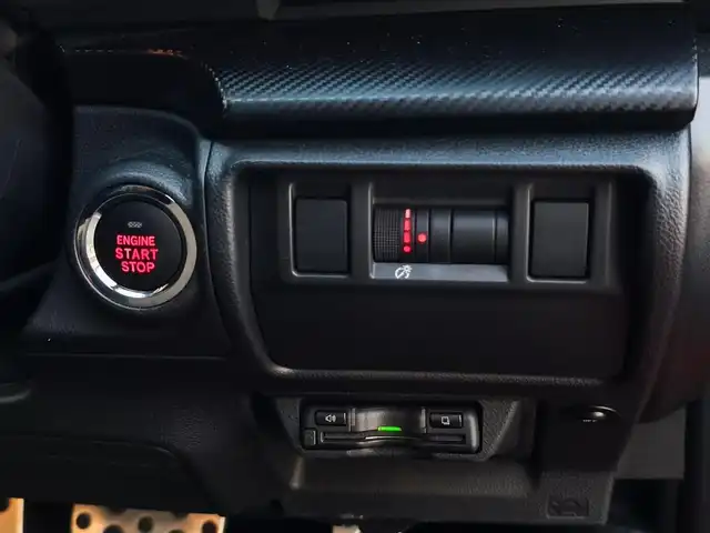 スバル クロストレック リミテッド 熊本県 2023(令5)年 2万km ピュアレッド ワンオーナー/サンルーフ/純正大型ナビ付ディスプレイオーディオ/【フルセグTV/Bluetooth】/【Apple car play/Andoroid Auto】/全周囲カメラ/バックカメラ/アイサイト/・レーダークルーズコントロール/・プリクラッシュブレーキ/・車間距離警報/・エマージェンシーレーンキープアシスト/・車線逸脱防止機能/・後側方警戒支援システム/・ドライバーモニタリングシステム/ステアリング連動ヘッドランプ/パドルシフト/前席パワーシート/前席シートヒーター/オートLEDライト/ビルトインETC/ドライブレコーダー前後/革巻きステアリング/ステアリングスイッチ/ステアリングヒーター/純正18インチAW/純正フロアマット/横滑り防止装置/保証書/取扱説明書/スペアキー