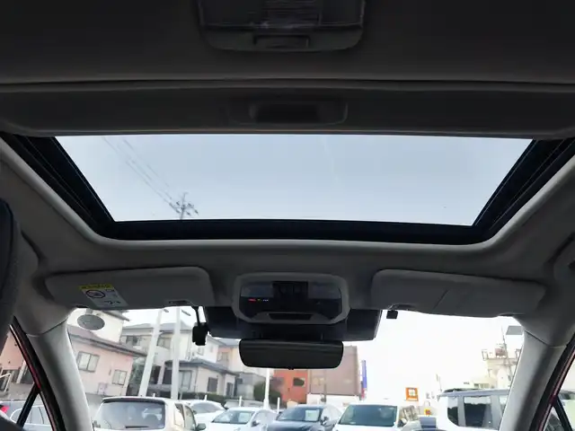 スバル クロストレック リミテッド 熊本県 2023(令5)年 2万km ピュアレッド ワンオーナー/サンルーフ/純正大型ナビ付ディスプレイオーディオ/【フルセグTV/Bluetooth】/【Apple car play/Andoroid Auto】/全周囲カメラ/バックカメラ/アイサイト/・レーダークルーズコントロール/・プリクラッシュブレーキ/・車間距離警報/・エマージェンシーレーンキープアシスト/・車線逸脱防止機能/・後側方警戒支援システム/・ドライバーモニタリングシステム/ステアリング連動ヘッドランプ/パドルシフト/前席パワーシート/前席シートヒーター/オートLEDライト/ビルトインETC/ドライブレコーダー前後/革巻きステアリング/ステアリングスイッチ/ステアリングヒーター/純正18インチAW/純正フロアマット/横滑り防止装置/保証書/取扱説明書/スペアキー