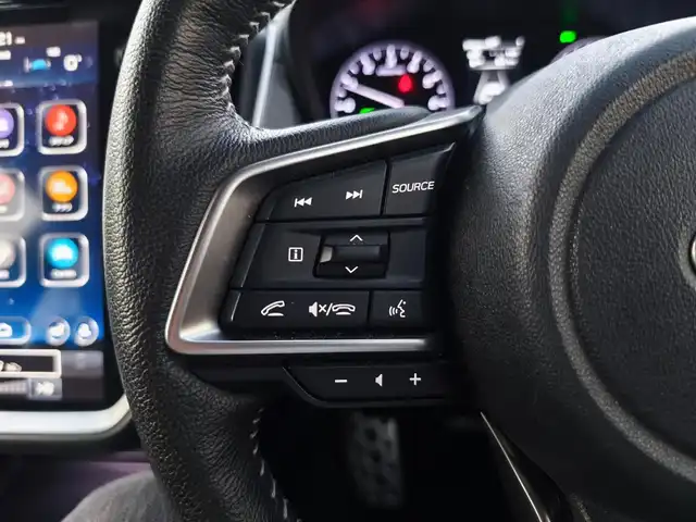 スバル クロストレック リミテッド 熊本県 2023(令5)年 2万km ピュアレッド ワンオーナー/サンルーフ/純正大型ナビ付ディスプレイオーディオ/【フルセグTV/Bluetooth】/【Apple car play/Andoroid Auto】/全周囲カメラ/バックカメラ/アイサイト/・レーダークルーズコントロール/・プリクラッシュブレーキ/・車間距離警報/・エマージェンシーレーンキープアシスト/・車線逸脱防止機能/・後側方警戒支援システム/・ドライバーモニタリングシステム/ステアリング連動ヘッドランプ/パドルシフト/前席パワーシート/前席シートヒーター/オートLEDライト/ビルトインETC/ドライブレコーダー前後/革巻きステアリング/ステアリングスイッチ/ステアリングヒーター/純正18インチAW/純正フロアマット/横滑り防止装置/保証書/取扱説明書/スペアキー