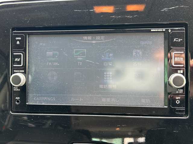 日産 セレナ ハイウェイスター 鹿児島県 2016(平28)年 7.4万km ブリリアントホワイトパール 2トーン 衝突被害軽減ブレーキ/純正ナビ/　　CD/DVD/BT/フルセグ/アラウンドビューモニター/両側パワースライドドア/クルーズコントロール/LEDオートライト/純正16インチアルミホイール/ステアリングスイッチ/リアオートエアコン/アイドリングストップ/USBポート/スマートキー/ETC