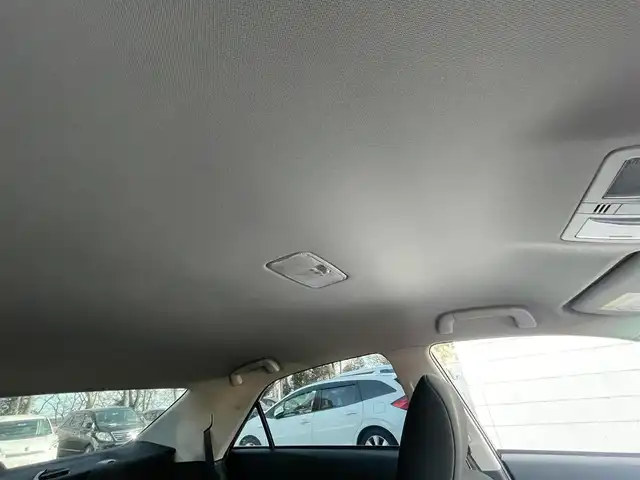 トヨタ マークＸ 250G Sパッケージ 栃木県 2013(平25)年 7.8万km ホワイトパールクリスタルシャイン (株)IDOMが運営する【じしゃロン宇都宮店】の自社ローン対象車両になります。こちらは現金ご利用時の価格です。自社ローンご希望の方は別途その旨お申付け下さい。/社外ナビ/バックカメラ/フルセグ/Ｂｌｕｅｔｏｏｔｈ/ＥＴＣ/パドルシフト/ＨＩＤヘッドライト/オートライト/純正アルミホイール/スマートキー/スペアキー/プッシュボタンスタート