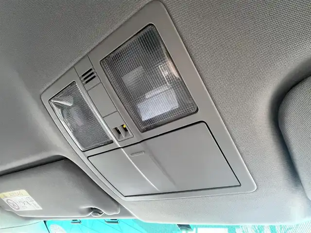 トヨタ マークＸ 250G Sパッケージ 栃木県 2013(平25)年 7.8万km ホワイトパールクリスタルシャイン (株)IDOMが運営する【じしゃロン宇都宮店】の自社ローン対象車両になります。こちらは現金ご利用時の価格です。自社ローンご希望の方は別途その旨お申付け下さい。/社外ナビ/バックカメラ/フルセグ/Ｂｌｕｅｔｏｏｔｈ/ＥＴＣ/パドルシフト/ＨＩＤヘッドライト/オートライト/純正アルミホイール/スマートキー/スペアキー/プッシュボタンスタート