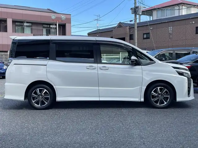 車両画像20