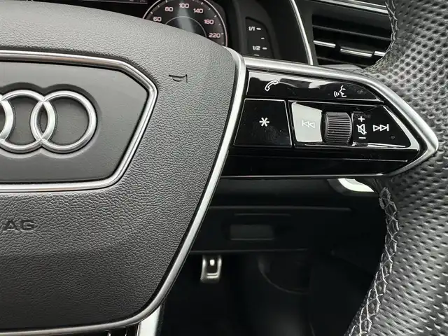 アウディ アウディ Ａ７ SB 40TDIクワトロ Sライン 石川県 2021(令3)年 3.9万km グレイシアホワイトメタリック 純正ナビ/フルセグTV/Bluetooth/全周囲カメラ/Bカメラ/イージークローザー/前席メモリ付パワーシート/全席シートヒーター/バーチャルコックピット＋/アンビエントライト/レーザーライト/Slineパッケージ/・スポーツサスペンション/・アウディサイドアシスト/・アウディプレセンスリヤ/・S line エクステリア/・デコラティブパネル マットブラッシュトアルミニウム/・マルチカラーアンビエントライティング/・マトリクスLEDヘッドライト　ダイナミックインディケーター付/・LEDリヤコンビネーションランプ