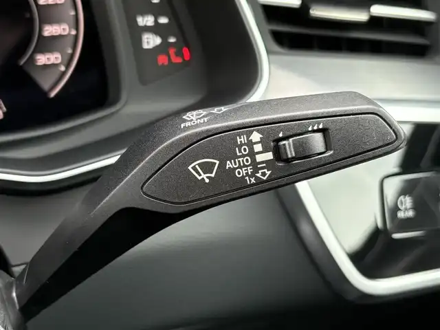 アウディ アウディ Ａ７ SB 40TDIクワトロ Sライン 石川県 2021(令3)年 3.9万km グレイシアホワイトメタリック 純正ナビ/フルセグTV/Bluetooth/全周囲カメラ/Bカメラ/イージークローザー/前席メモリ付パワーシート/全席シートヒーター/バーチャルコックピット＋/アンビエントライト/レーザーライト/Slineパッケージ/・スポーツサスペンション/・アウディサイドアシスト/・アウディプレセンスリヤ/・S line エクステリア/・デコラティブパネル マットブラッシュトアルミニウム/・マルチカラーアンビエントライティング/・マトリクスLEDヘッドライト　ダイナミックインディケーター付/・LEDリヤコンビネーションランプ