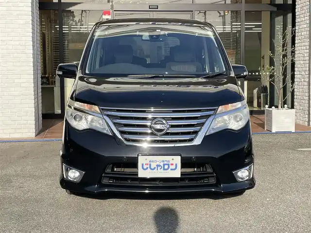 日産 セレナ ハイウェイS S HV Aセーフ 高知県 2014(平26)年 7万km ダイヤモンドブラック (株)IDOMが運営する【じしゃロン高知店】の自社ローン専用車両になります。こちらは現金またはオートローンご利用時の価格です。自社ローンご希望の方は別途その旨お申付け下さい