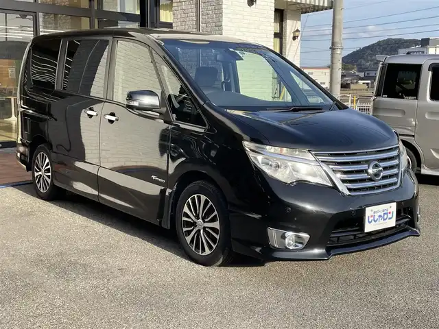 日産 セレナ ハイウェイS S HV Aセーフ 高知県 2014(平26)年 7万km ダイヤモンドブラック (株)IDOMが運営する【じしゃロン高知店】の自社ローン専用車両になります。こちらは現金またはオートローンご利用時の価格です。自社ローンご希望の方は別途その旨お申付け下さい