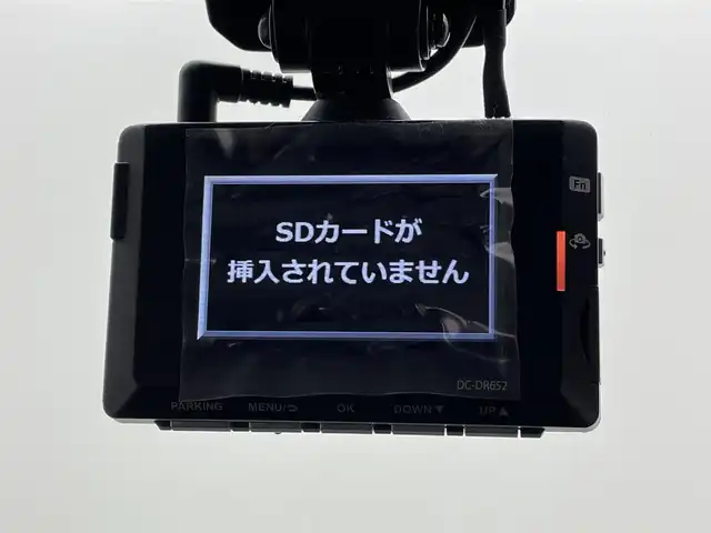 トヨタ ルーミー カスタムG－T 茨城県 2021(令3)年 2.7万km ブラックマイカメタリック/パールホワイト2トーン 純正ナビ/フルセグTV/Bluetooth/スマートキー/プッシュスタート/DVD/USB/SD/CD/純正フロアマット/アラウンドビューカメラ/純正アルミホイール/コーナーセンサー(前後)/両側パワースライドドア/ドライブレコーダー/衝突軽減ブレーキ/LEDヘッドライト/ビルトインETC2.0