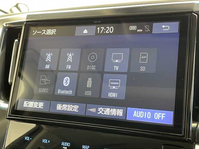トヨタ ヴェルファイア Z Gエディション 千葉県 2019(平31)年 5.9万km ホワイトパールクリスタルシャイン トヨタセーフティセンス/　衝突被害軽減システム/レーンキープアシスト/　クリアランスソナー（前後）/パーキングブレーキ/　ブラインドスポットモニター/レーダークルーズコントロール/　オートハイビーム/LEDヘッドライト/サンルーフ/フリップダウンモニター/純正10インチSDナビ/　（Bluetooth/CD/DVD/フルセグTV/USB）/HDMI/バックカメラ/純正ビルトインETC2.0/デジタルインナーミラー/両側パワースライドドア/パワーシート（D/N席）/シートヒーター（2列目D/N席）/エアシート（2列目D/N席）/MTモード付AT/社外フロアマット/純正18インチアルミホイール