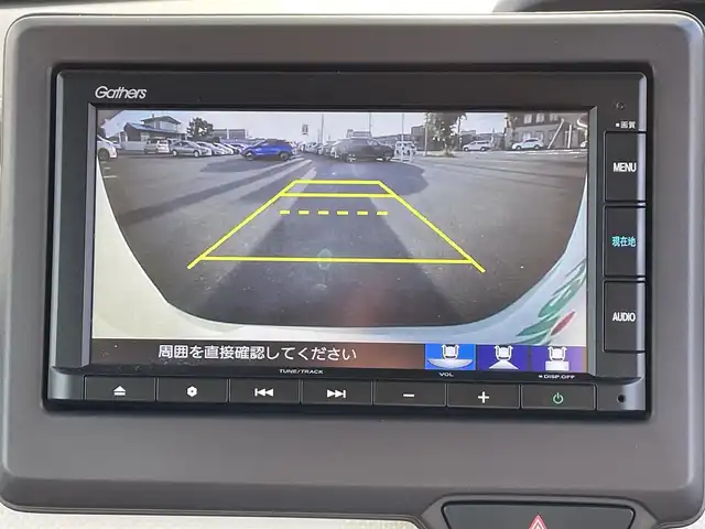 ホンダ Ｎ ＢＯＸ G L ホンダセンシング 道央・札幌 2020(令2)年 1.5万km プラチナホワイトパール ・４WD/・ホンダセンシング/・純正ナビ/　CD＆BT＆USB＆iPod/・バックカメラ/・コーナーセンサー/・レーンキープアシスト/・レーダークルーズコントロール/・片側パワースライドドア/・プッシュスタート/・スマートキー/・純正エンジンスターター/・オートライト/・オートエアコン/・シートヒーター/・ミラーヒーター/・電動格納ミラー/・ビルトインETC/・純正フロアマット/・ドアバイザー/・ウィンカーミラー/・ハンズフリー