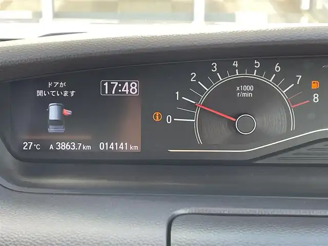 ホンダ Ｎ ＢＯＸ G L ホンダセンシング 道央・札幌 2020(令2)年 1.5万km プラチナホワイトパール ・４WD/・ホンダセンシング/・純正ナビ/　CD＆BT＆USB＆iPod/・バックカメラ/・コーナーセンサー/・レーンキープアシスト/・レーダークルーズコントロール/・片側パワースライドドア/・プッシュスタート/・スマートキー/・純正エンジンスターター/・オートライト/・オートエアコン/・シートヒーター/・ミラーヒーター/・電動格納ミラー/・ビルトインETC/・純正フロアマット/・ドアバイザー/・ウィンカーミラー/・ハンズフリー