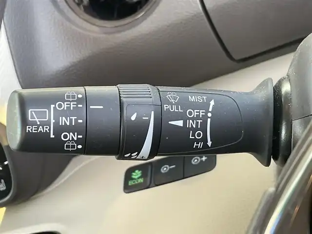 ホンダ Ｎ ＢＯＸ G L ホンダセンシング 道央・札幌 2020(令2)年 1.5万km プラチナホワイトパール ・４WD/・ホンダセンシング/・純正ナビ/　CD＆BT＆USB＆iPod/・バックカメラ/・コーナーセンサー/・レーンキープアシスト/・レーダークルーズコントロール/・片側パワースライドドア/・プッシュスタート/・スマートキー/・純正エンジンスターター/・オートライト/・オートエアコン/・シートヒーター/・ミラーヒーター/・電動格納ミラー/・ビルトインETC/・純正フロアマット/・ドアバイザー/・ウィンカーミラー/・ハンズフリー