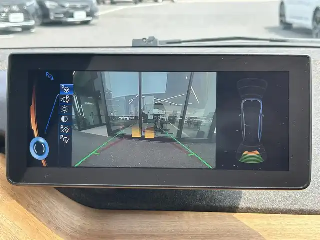 ＢＭＷ ｉ３ レンジエクステンダー 島根県 2016(平28)年 6.5万km 白 純正ナビ/(AM/FM/USB/Bluetooth)/ブラウンレザーシート/バックカメラ/インテリジェントセーフティ/アダクティブクルーズコントロール/D/N席シートヒーター/ドライブレコーダー/LEDヘッドライト/オートライト/社外AW付スタッドレス車載/スマートキー/スペアキー/プッシュスタート/ミラー内蔵型ETC/純正フロアマット/充電ケーブルあり/保証書/取扱説明書